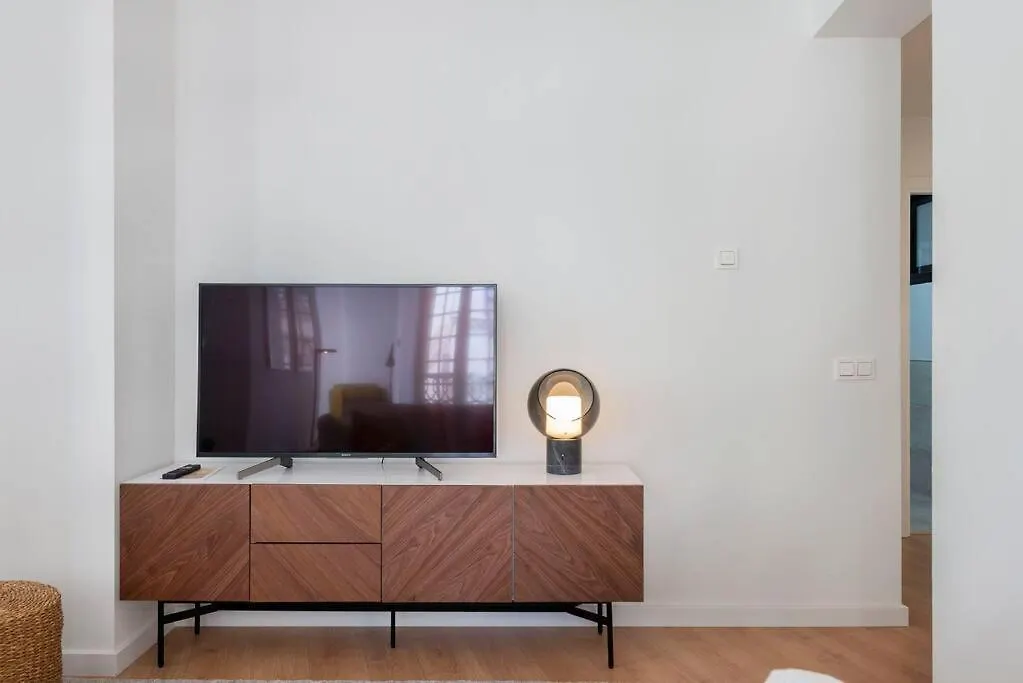 Key-Wise Luxury Alcantara Plaza Teatro 2R Free Parking Malaga Apartment